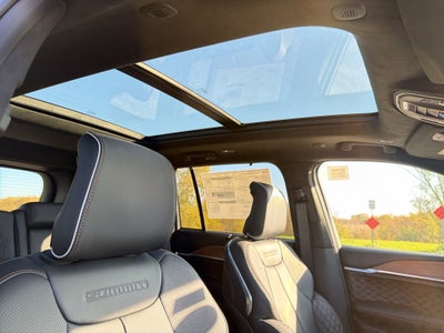 2027 Jeep Grand Cherokee Summit