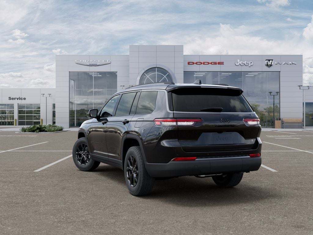 2026 Jeep Grand Cherokee L Laredo Altitude