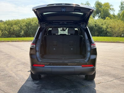 2026 Jeep Grand Cherokee L Laredo Altitude