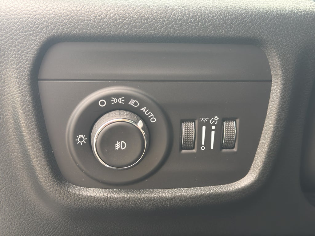 2026 Jeep Grand Cherokee L Limited Reserve