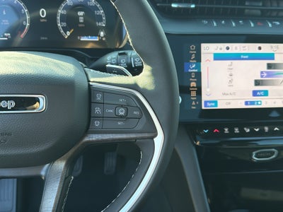 2027 Jeep Grand Cherokee L Limited Reserve