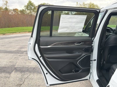2027 Jeep Grand Cherokee L Limited Reserve