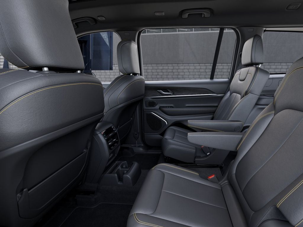 2026 Jeep Grand Cherokee L 85th Anniversary Edition