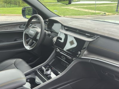 2026 Jeep Grand Cherokee L 85th Anniversary Edition