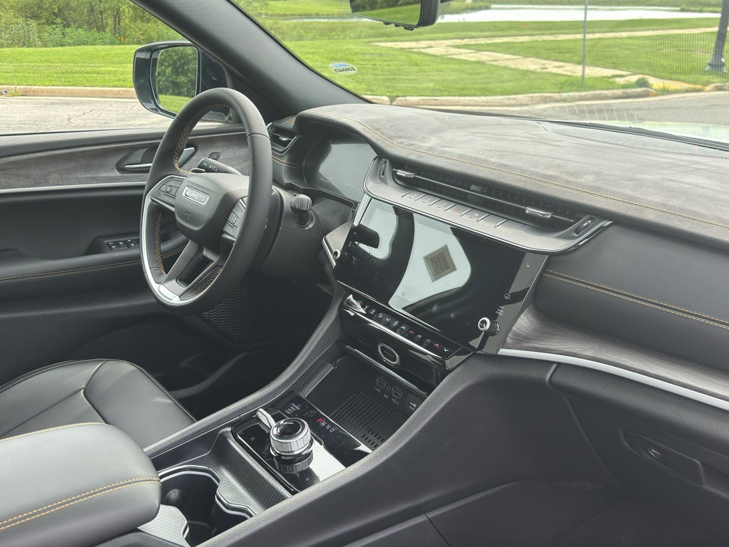 2026 Jeep Grand Cherokee L 85th Anniversary Edition