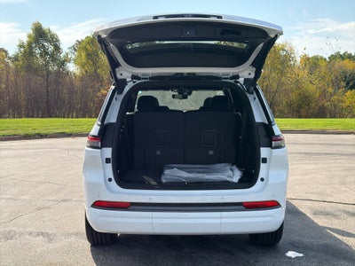 2027 Jeep Grand Cherokee L Limited Reserve