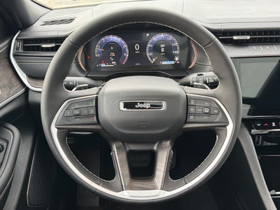 2027 Jeep Grand Cherokee L Limited Reserve