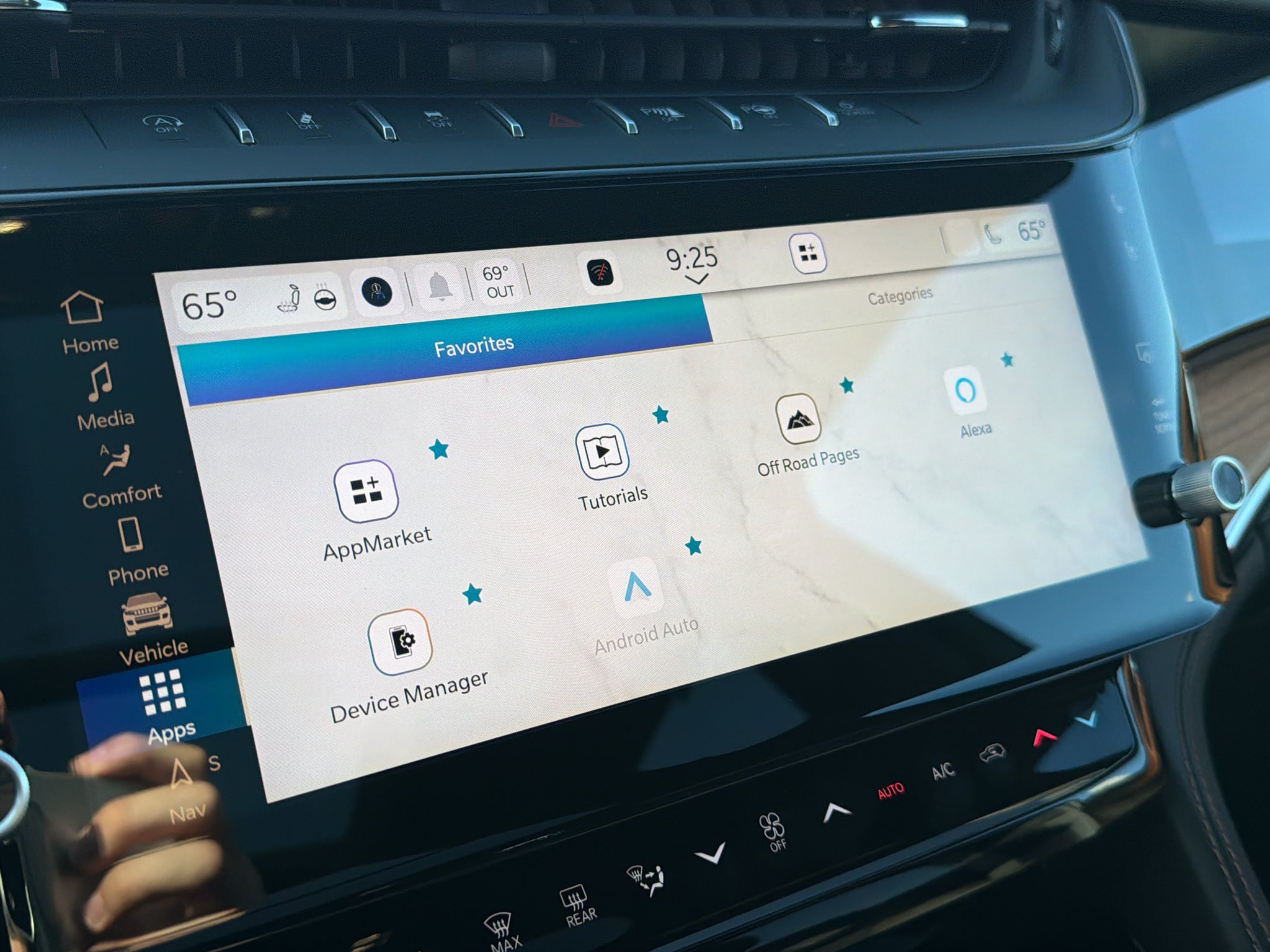 2027 Jeep Grand Cherokee L Summit Advanced Pro-Tech