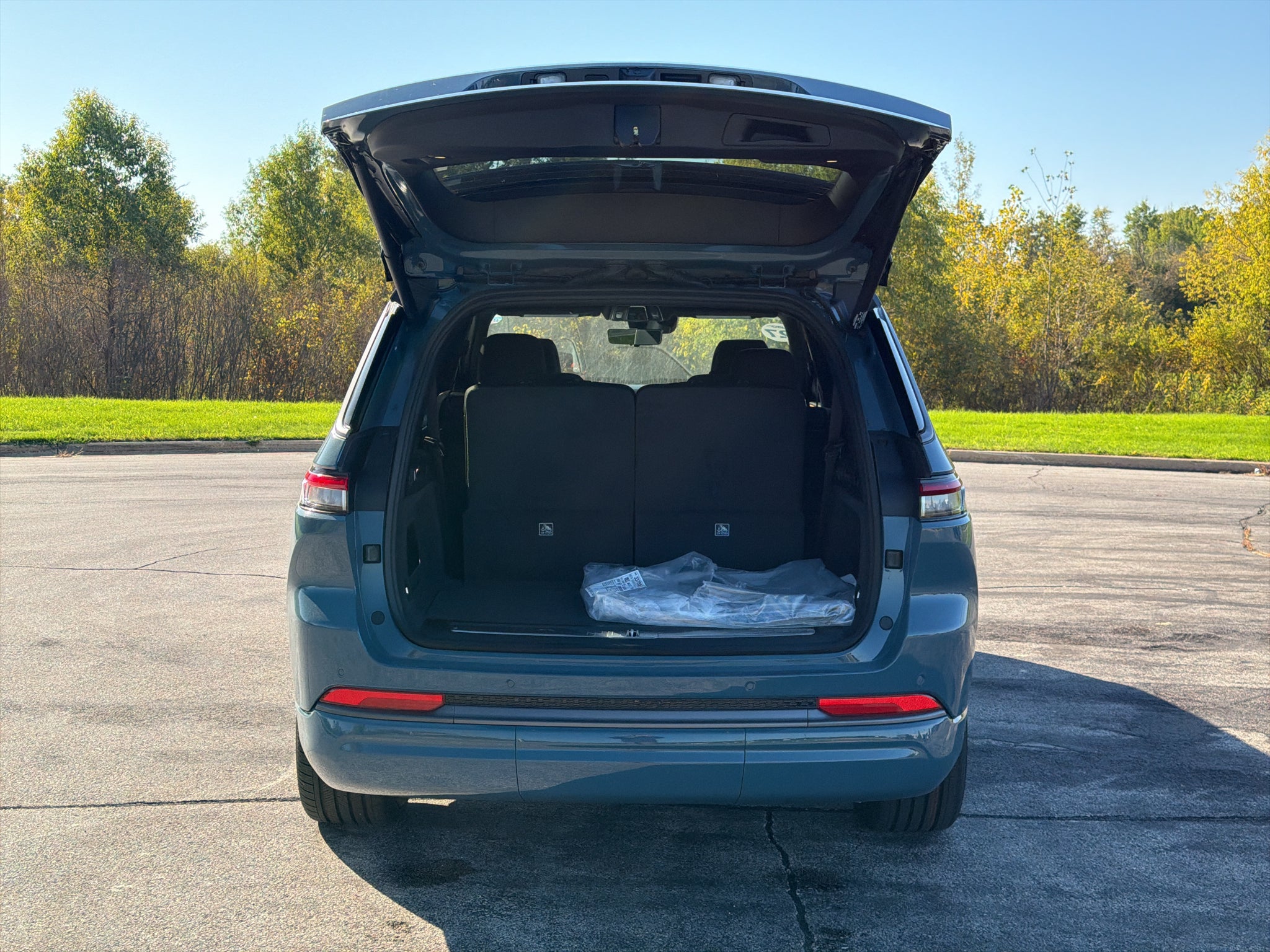 2027 Jeep Grand Cherokee L Summit