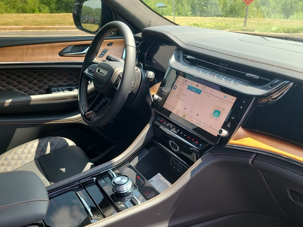 2026 Jeep Grand Cherokee L Summit Obsidian
