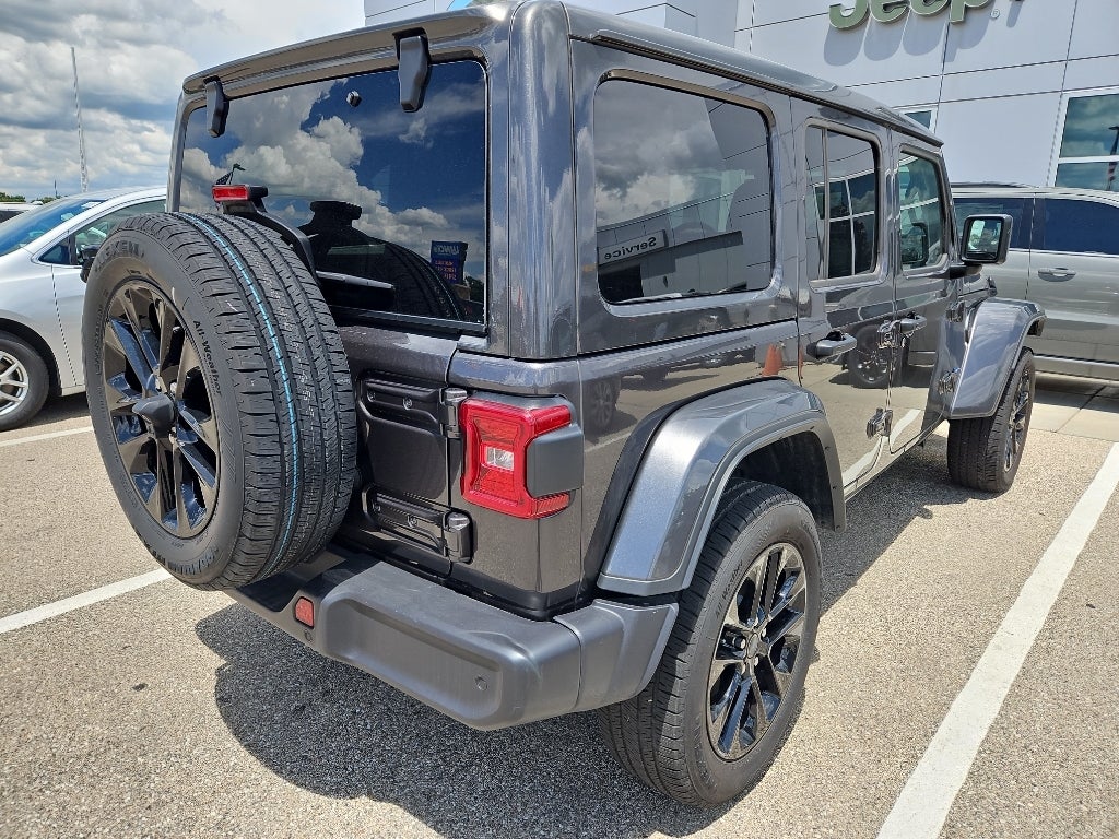 2025 Jeep Wrangler 4xe Sahara