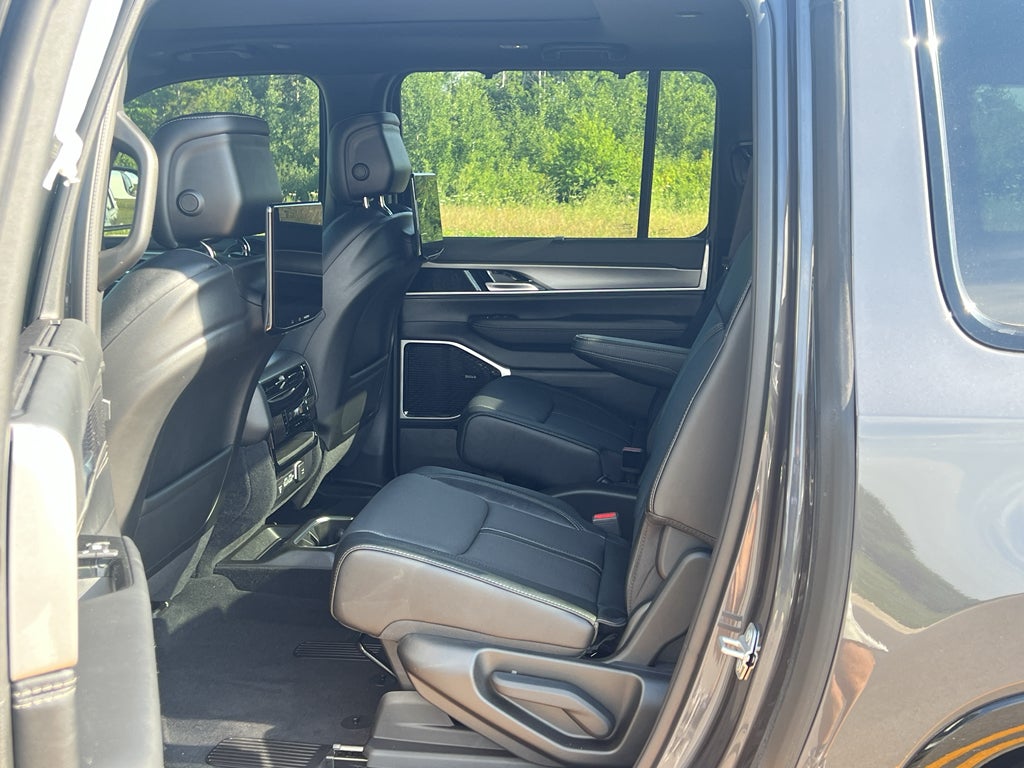 2026 Jeep Grand Wagoneer L Limited Reserve