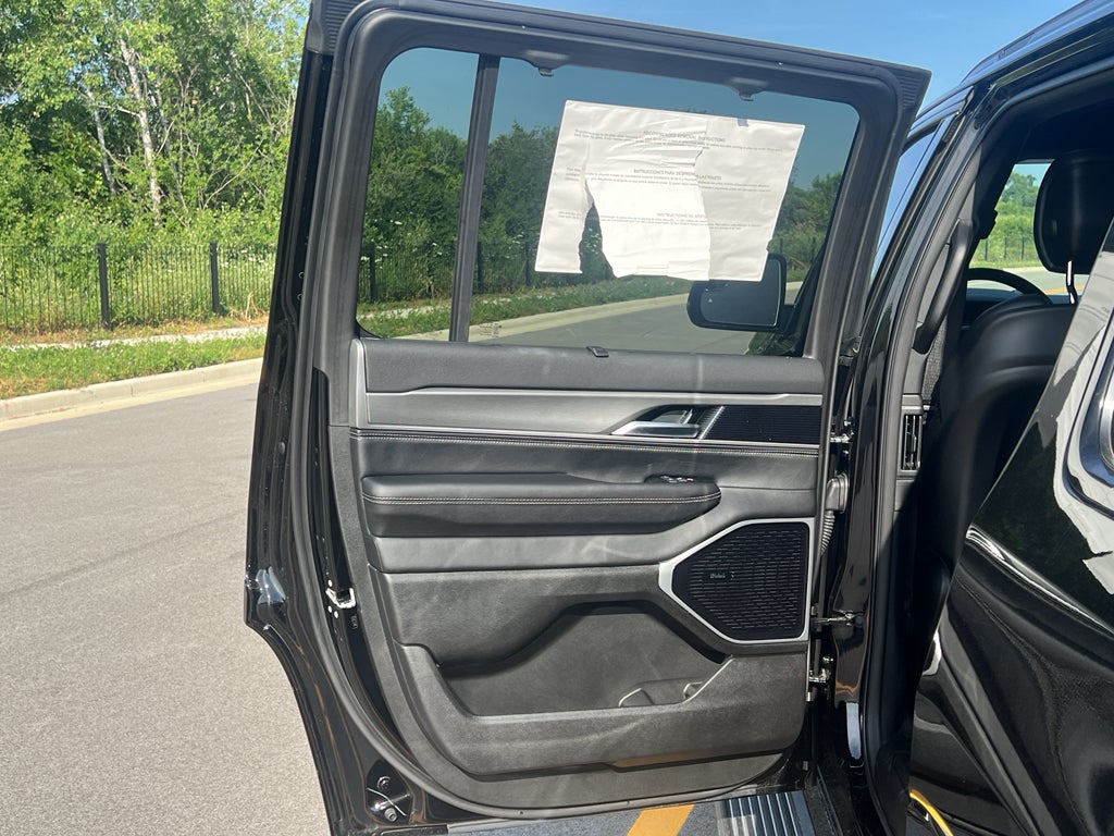 2026 Jeep Grand Wagoneer Limited Altitude Premium