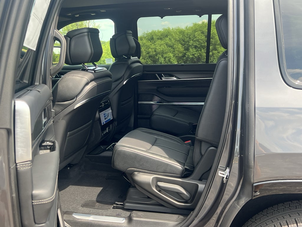 2026 Jeep Grand Wagoneer Summit Obsidian