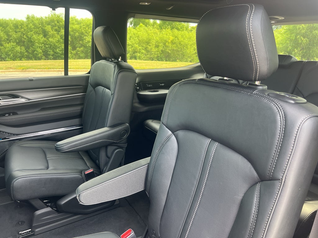 2026 Jeep Grand Wagoneer Summit Obsidian