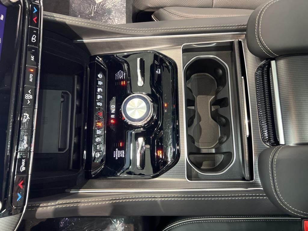 2024 Jeep Grand Wagoneer Series II Obsidian