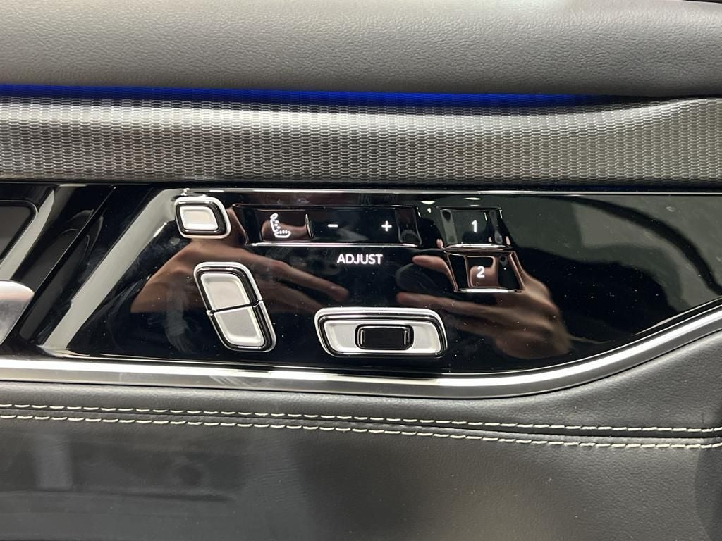 2024 Jeep Grand Wagoneer Series II Obsidian