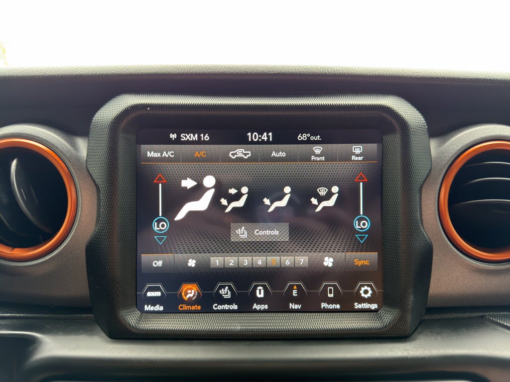 2021 Jeep Gladiator Mojave