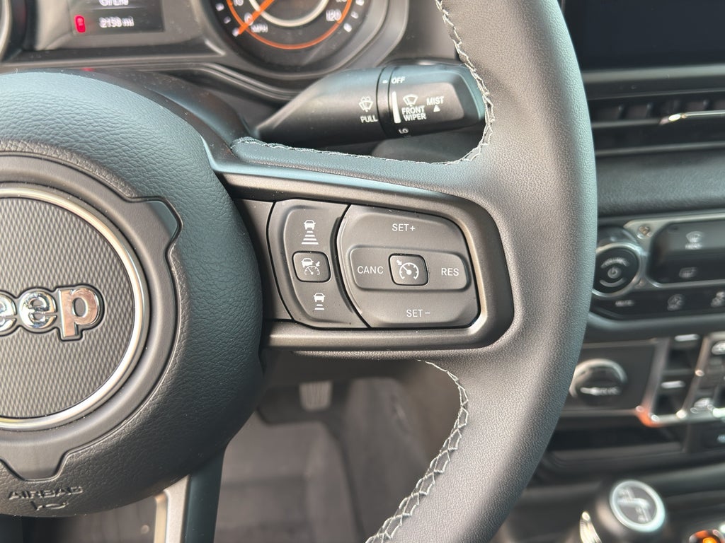 2026 Jeep Gladiator Sport S White Falcon