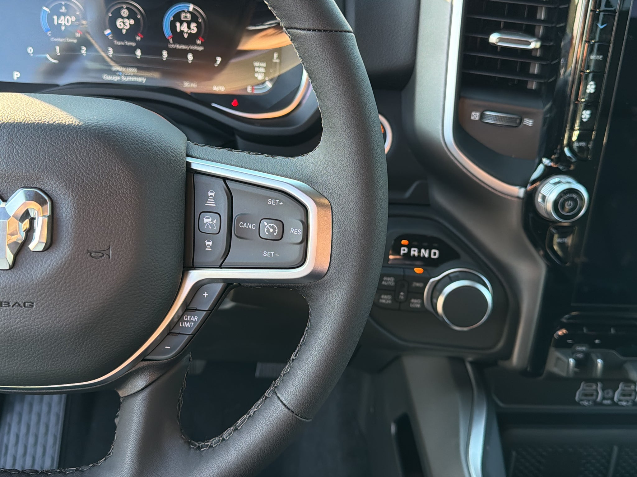 2027 RAM 1500 Big Horn Night Edition G/T