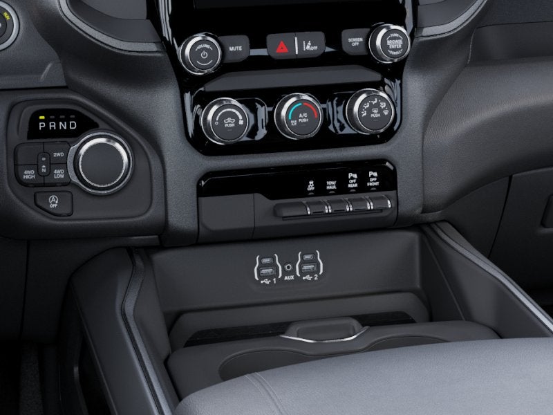 2026 RAM 1500 Express Black Swan Hemi