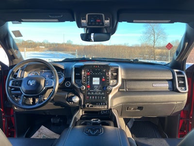 2021 RAM 1500 Laramie Night Edition w/Moonroof