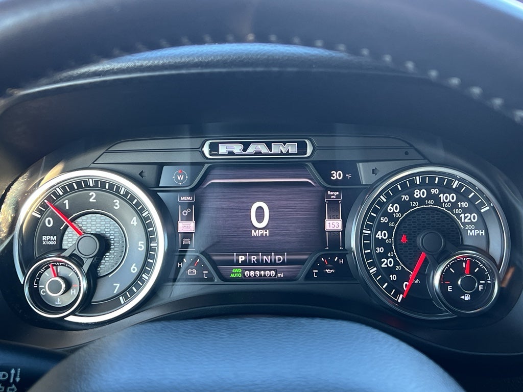 2021 RAM 1500 Laramie Night Edition w/Moonroof