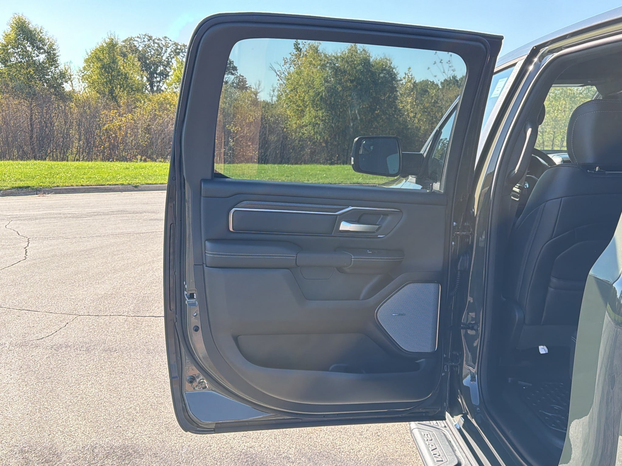 2027 RAM 1500 Rebel 41' Tank