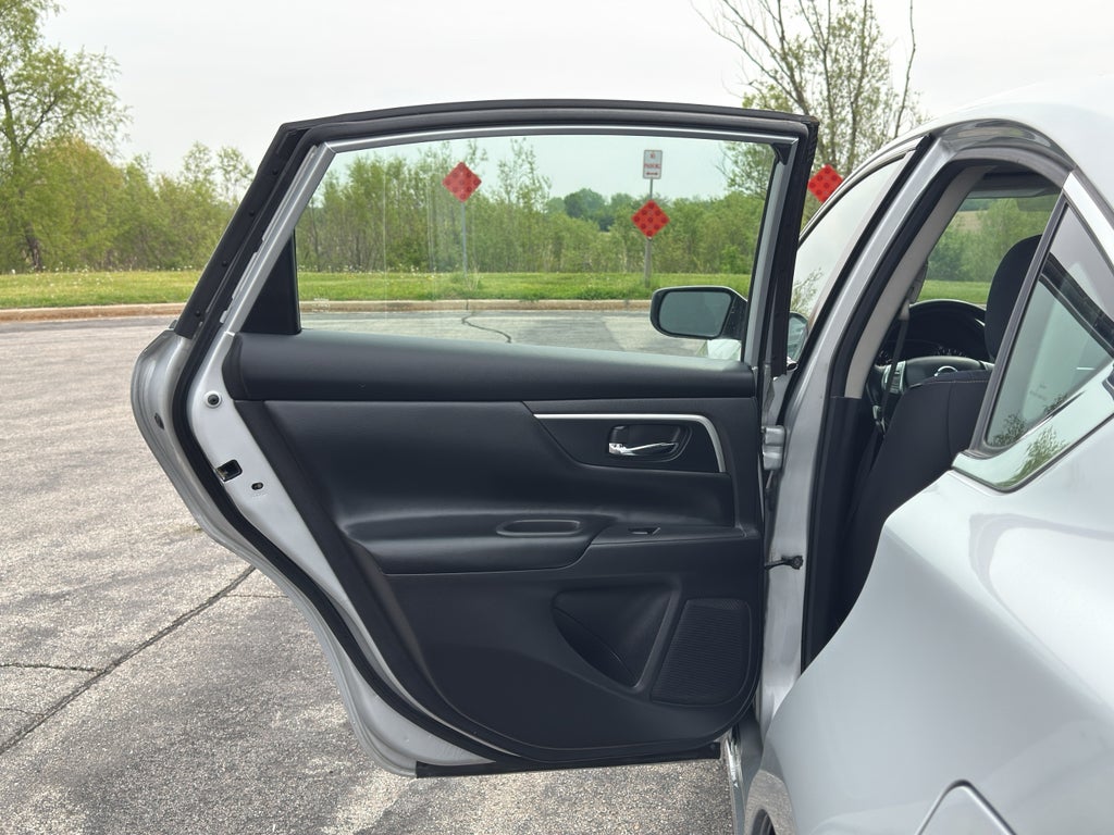 2017 Nissan Altima 2.5 SV