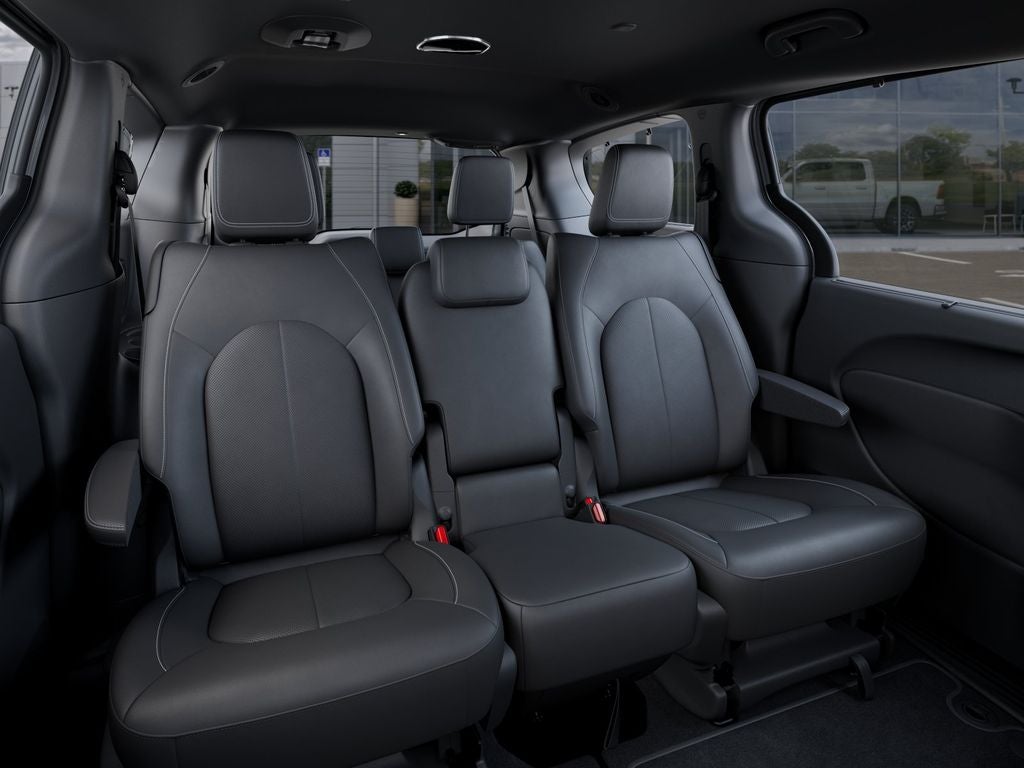 2027 Chrysler Pacifica Select Tech 8 Passenger