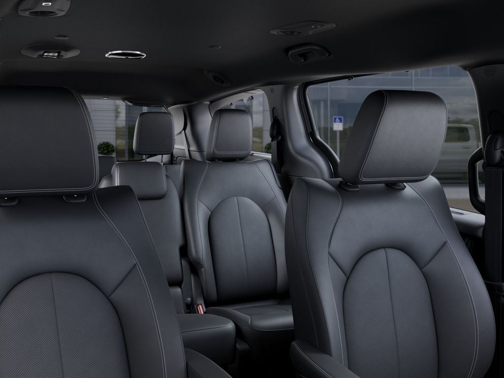 2027 Chrysler Pacifica Select Tech 8 Passenger