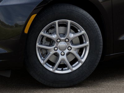 2027 Chrysler Pacifica Select Tech 8 Passenger