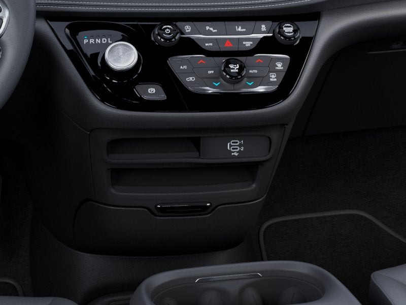 2027 Chrysler Pacifica Select Preferred 8 passenger