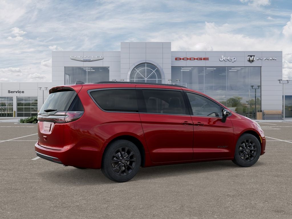 2025 Chrysler Pacifica Select Preferred