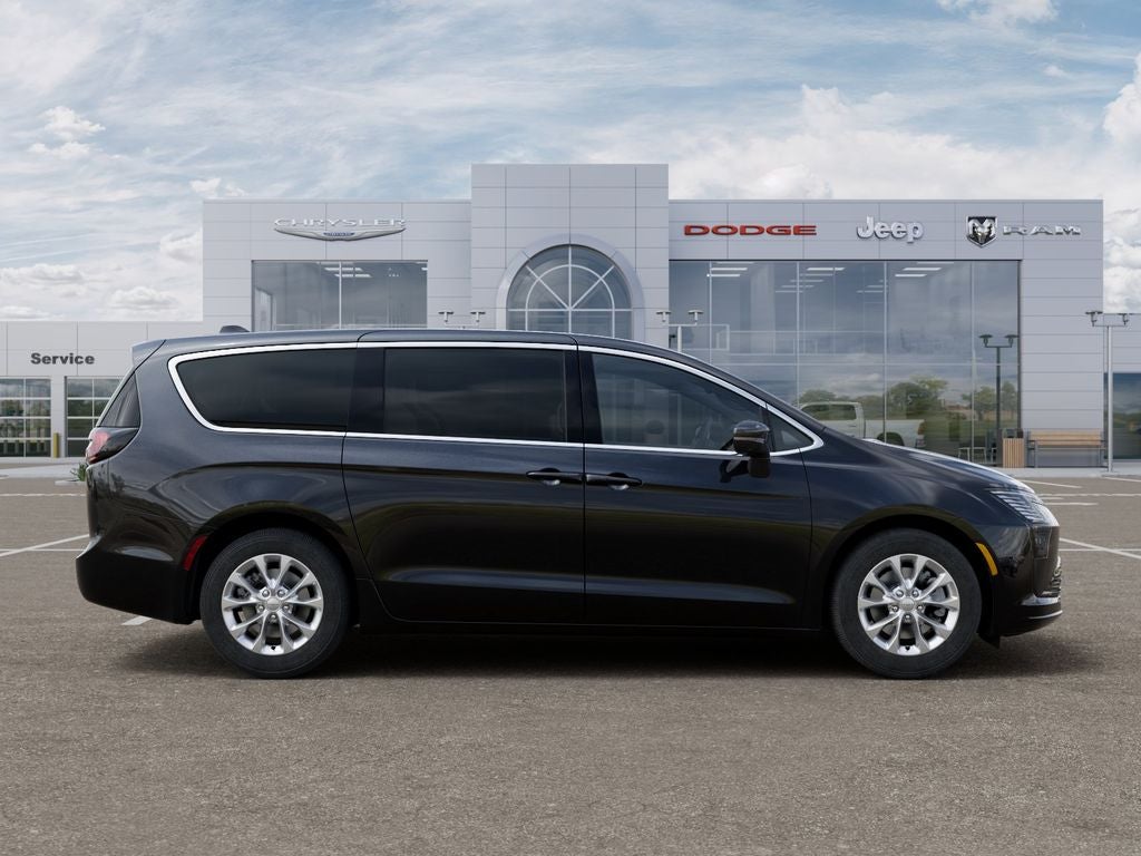 2027 Chrysler Pacifica Select Tech AWD