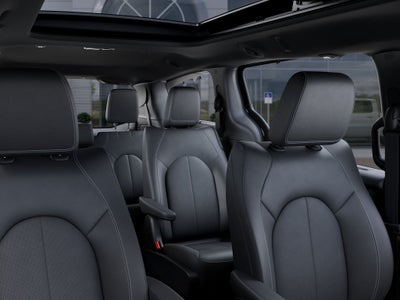 2027 Chrysler Pacifica Select Tech AWD