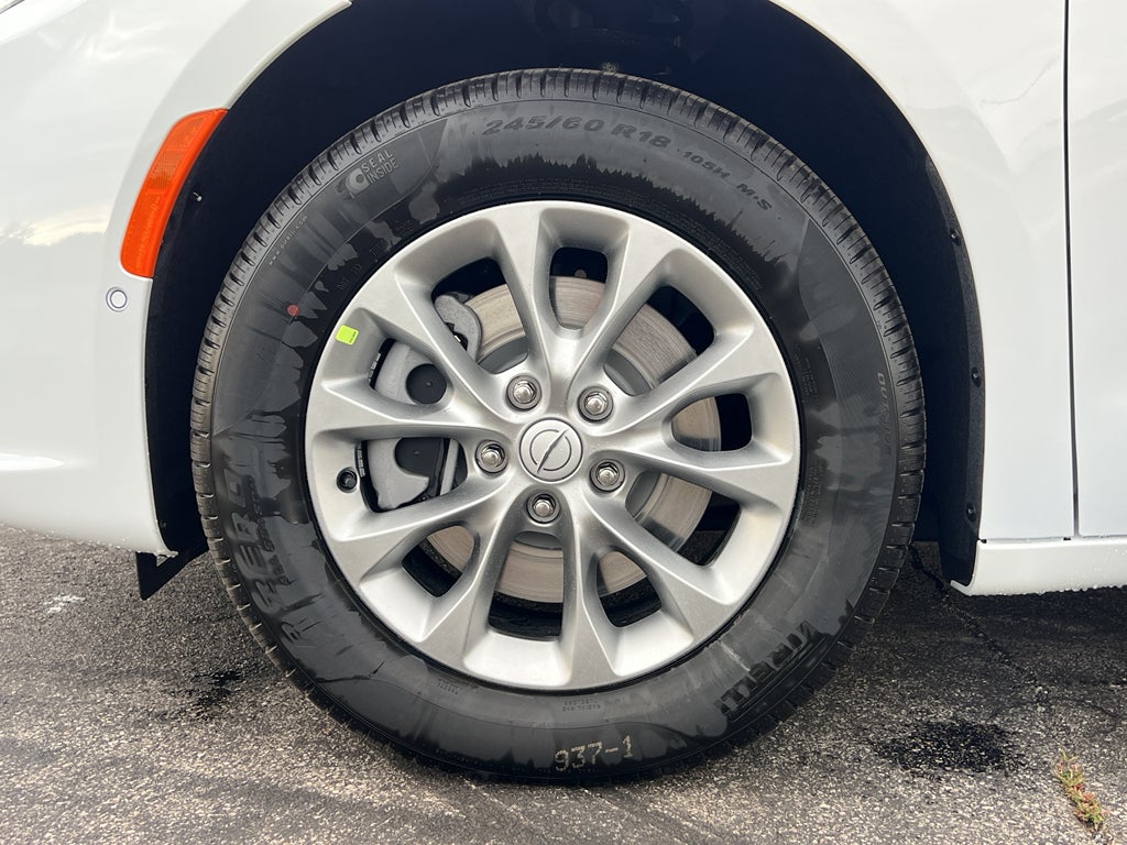 2026 Chrysler Pacifica Select AWD