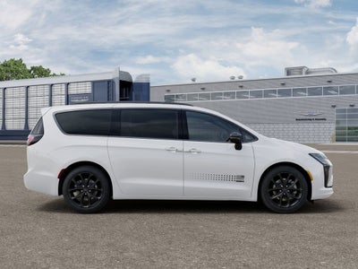 2027 Chrysler Pacifica Select 250th Anniversary AWD