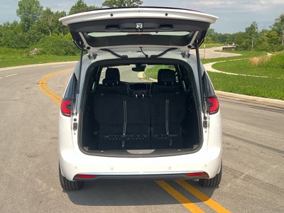 2026 Chrysler Pacifica Select Safety Sphere AWD