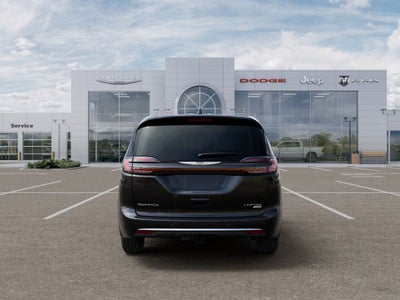2026 Chrysler Pacifica Limited Preferred AWD