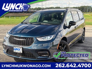 2025 Chrysler Pacifica Limited AWD