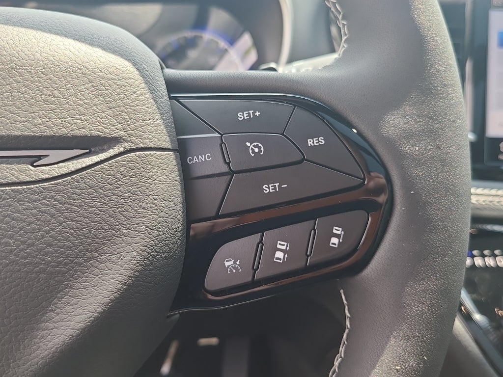 2027 Chrysler Pacifica Limited S AWD