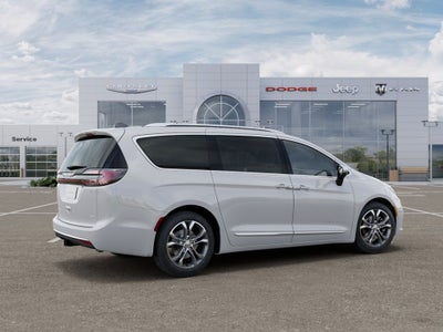2026 Chrysler Pacifica Pinnacle