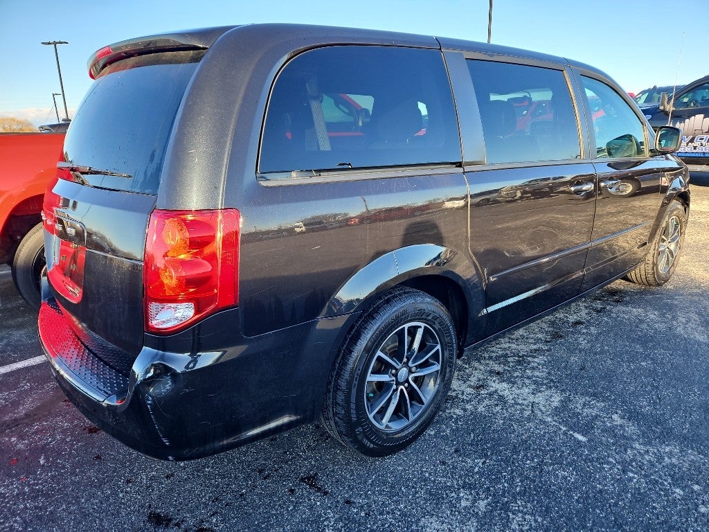 2017 Dodge Grand Caravan SE Plus