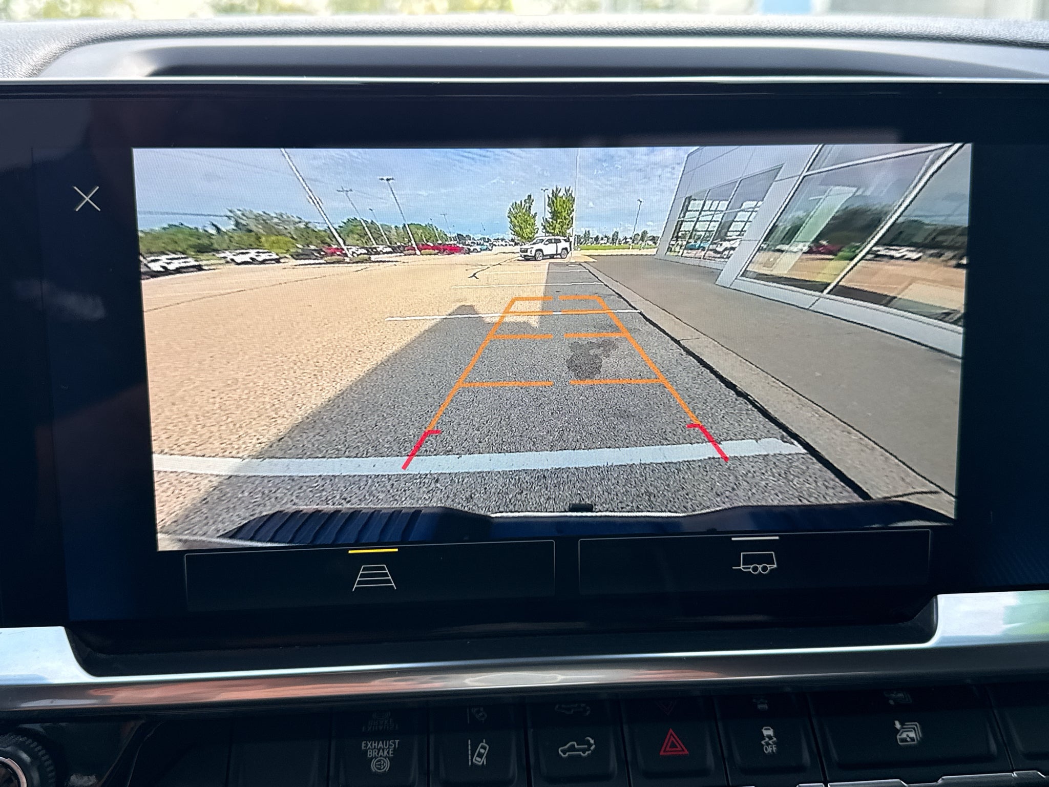 2025 Chevrolet Silverado LT