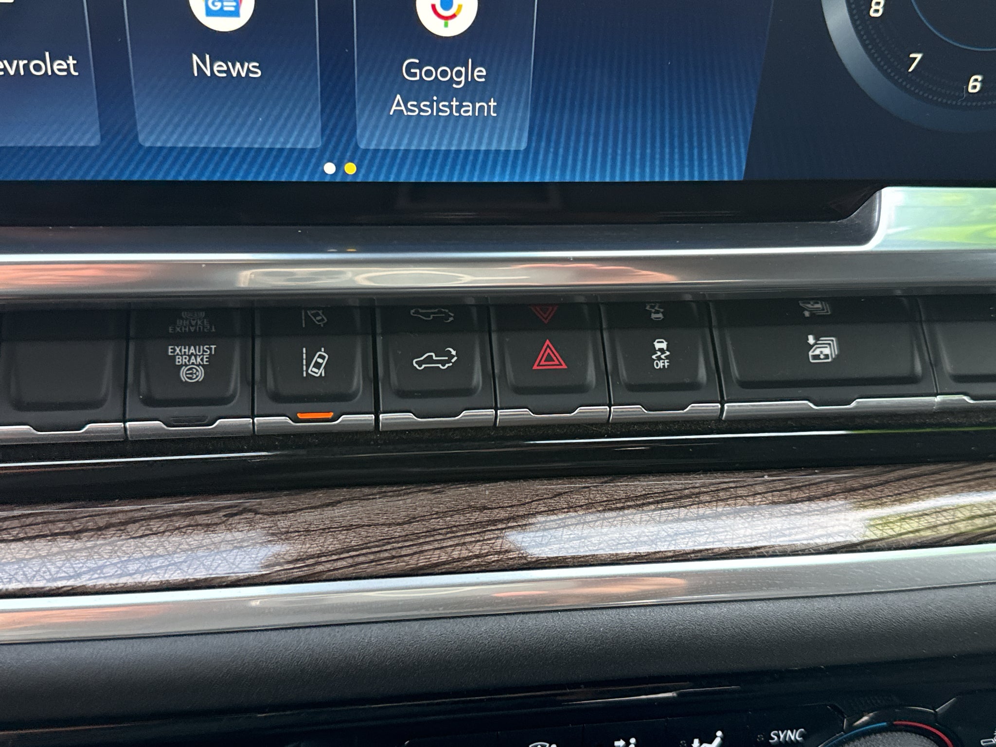 2025 Chevrolet Silverado LT