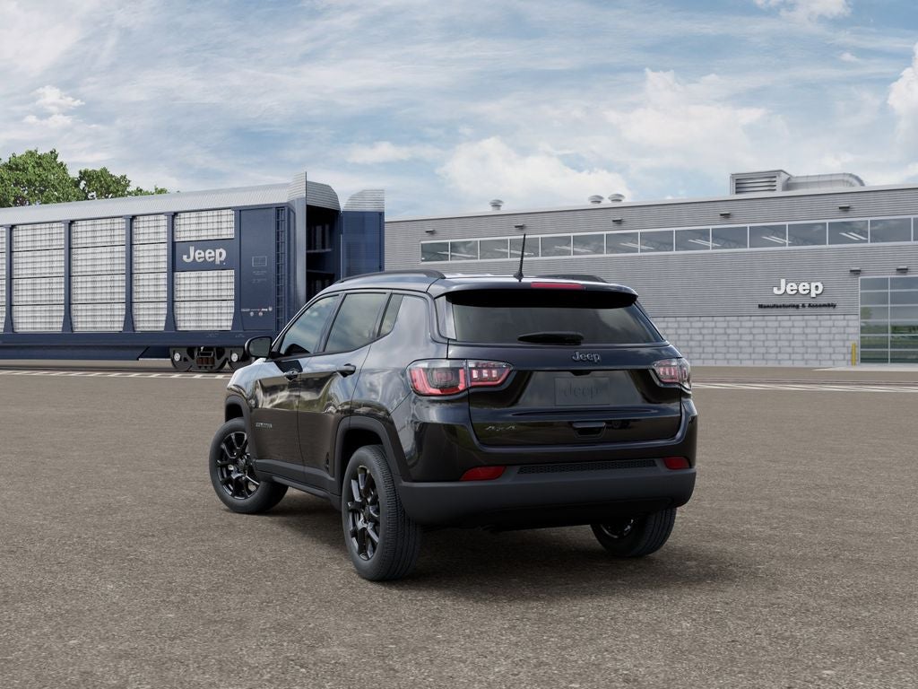 2026 Jeep Compass Latitude Altitude Black Diamond