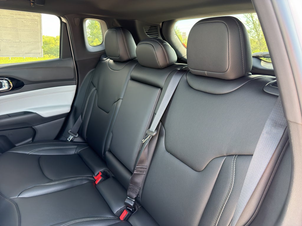 2026 Jeep Compass Limited Sun, Sound & Nav