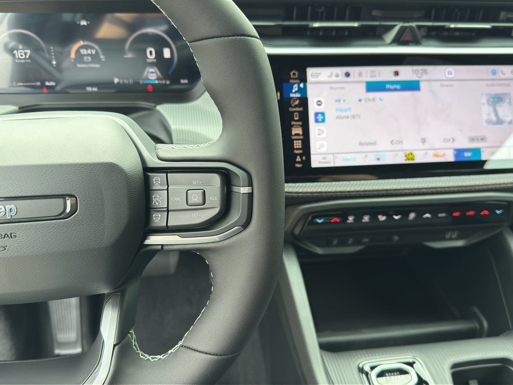 2026 Jeep Cherokee Limited Tech 4WD