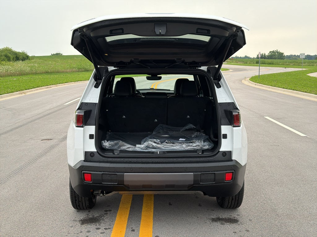 2026 Jeep Cherokee Limited Tech 4WD